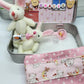 🔥Bästa påskpresenten - 60% RABATT! 🎁🐇Mummy Bunny Mini Plyschfickask i Plåt