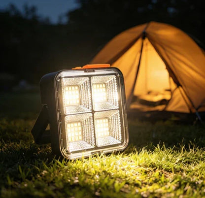 💡50% Rabatt☀️ Bärbart Solljus med 4 Belysningslägen – Laddningsbart, Justerbart & Perfekt För Utomhusbruk & Nödsituationer 🏕️