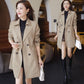🔥Gratis frakt🔥Komfortabel Trench Coat med midjeresår och revers