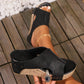 👡 50% RABATT! ✨ Damsandaler med Dubbar – Trendigt Design, Bekväm Passform & Perfekt För Sommaren ☀️