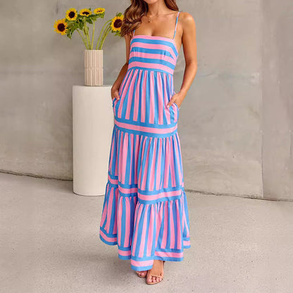 Randig maxiklänning med färgblock och smala axelband