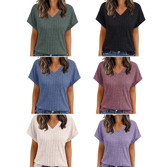 Avslappnad enfärgad kortärmad V-ringad topp för kvinnor