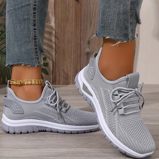 Women’s Lightweight Breathable Walking Shoes