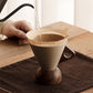 Vintage kaffemugg med trähandtag och träfat