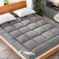 🛏️ 50% RABATT NU! Soft Quilted Mattress Topper – molnlik komfort, dubbelsidig design & andningsbar – perfekt för en djupare och mer återställande sömn ✨🛌