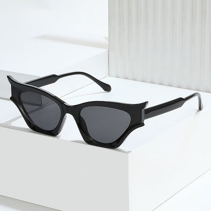 Retro Cat-Eye Lightweight UV400 Sunglasses