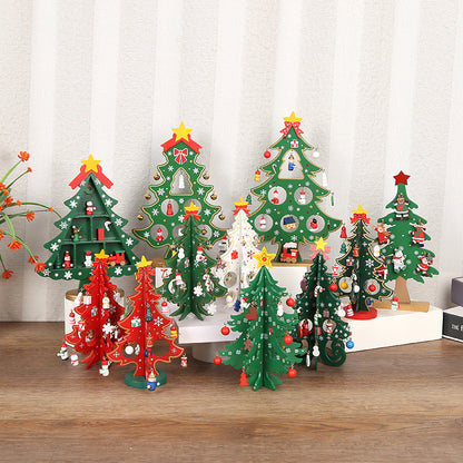 Julgran i trä för dekorering